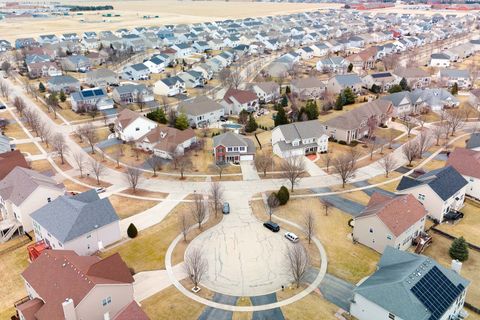 Tiny photo for 2380 River Hills Lane, Bolingbrook, IL 60490 (MLS # 12573635)