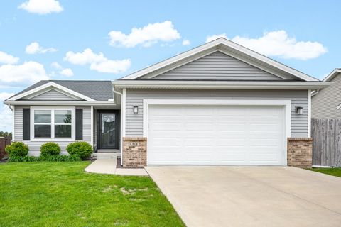 Photo of 314 Bobwhite Way, Normal, IL 61761 (MLS # 12629353)