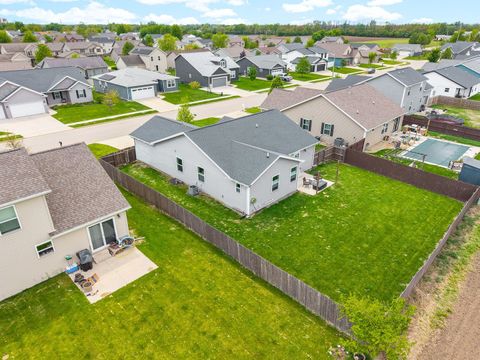 Tiny photo for 314 Bobwhite Way, Normal, IL 61761 (MLS # 12629353)