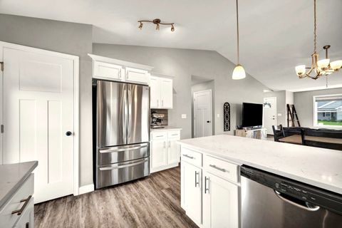 Tiny photo for 314 Bobwhite Way, Normal, IL 61761 (MLS # 12629353)