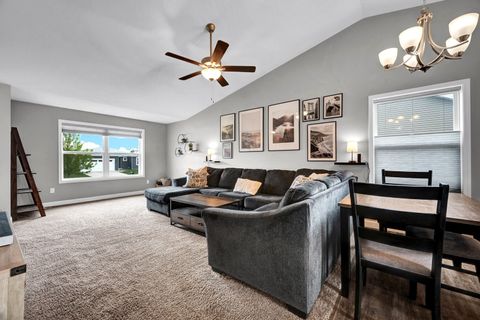 Tiny photo for 314 Bobwhite Way, Normal, IL 61761 (MLS # 12629353)