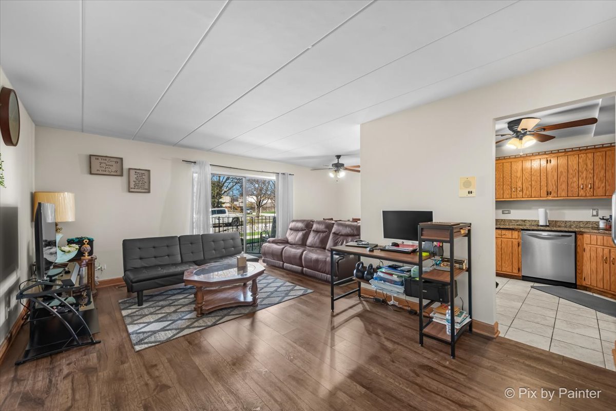 9800 Sayre Avenue 1C