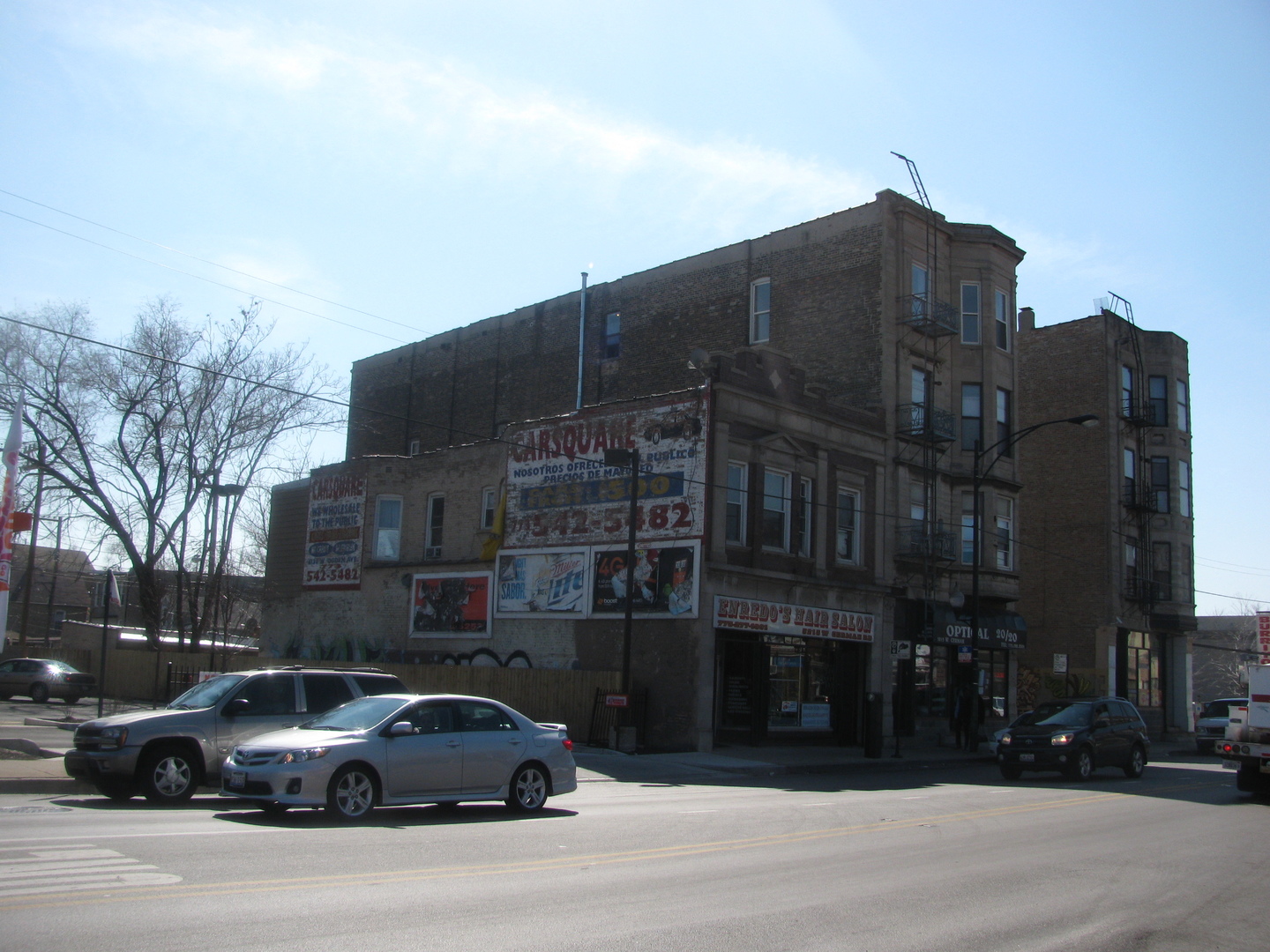 3215 W CERMAK Road
