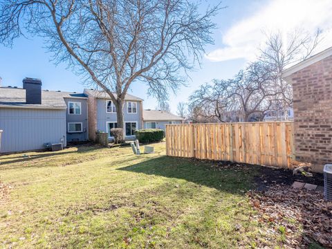 Tiny photo for 245 Driftwood Lane, Bloomingdale, IL 60108 (MLS # 12541880)
