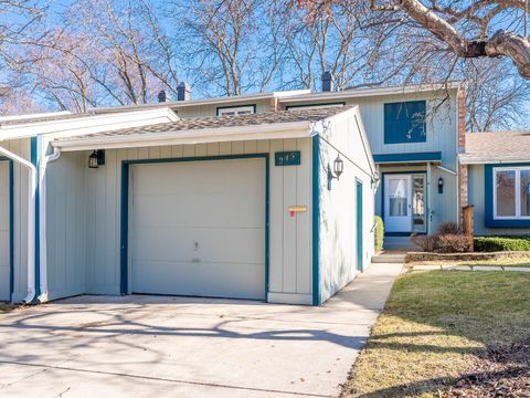 Tiny photo for 245 Driftwood Lane, Bloomingdale, IL 60108 (MLS # 12541880)