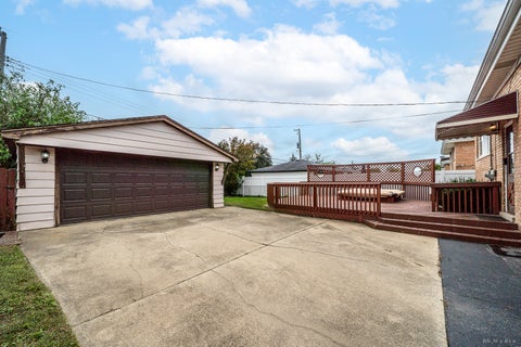 Tiny photo for 9305 Major Avenue, Oak Lawn, IL 60453 (MLS # 12765405)