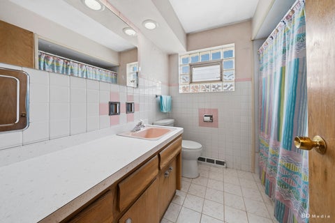 Tiny photo for 9305 Major Avenue, Oak Lawn, IL 60453 (MLS # 12765405)