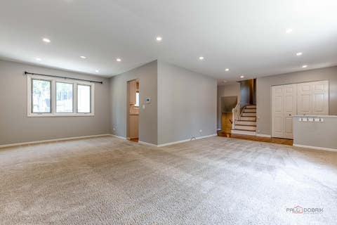 Tiny photo for 45 Monterey Drive, Vernon Hills, IL 60061 (MLS # 12704398)