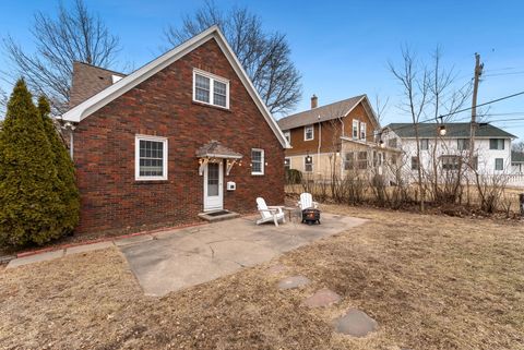 Tiny photo for 2509 East Street, Davenport, IA 52803 (MLS # 12596710)