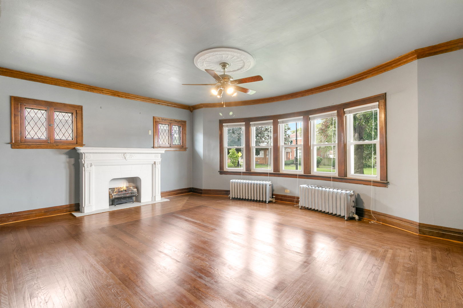 1619 Washington Boulevard