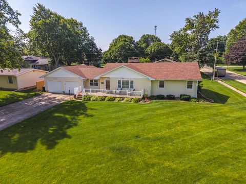 Tiny photo for 127 W 1st Street, Minonk, IL 61760 (MLS # 12692501)