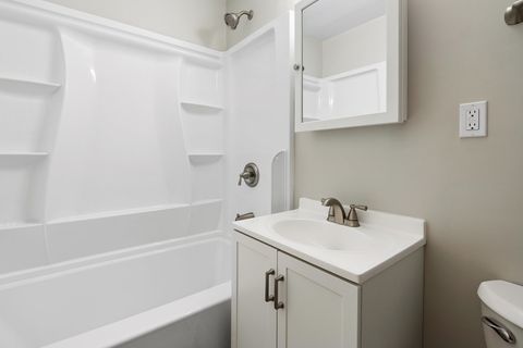 Tiny photo for 59 Wren Road, Carpentersville, IL 60110 (MLS # 12561276)