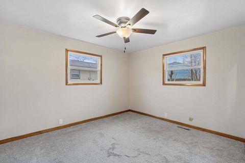 Tiny photo for 59 Wren Road, Carpentersville, IL 60110 (MLS # 12561276)