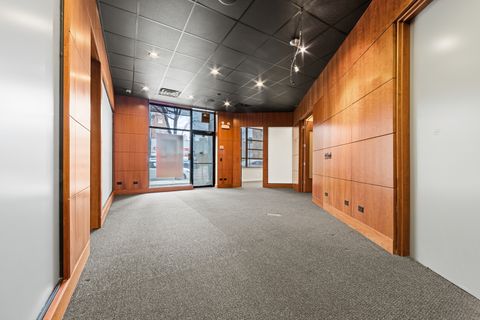 1502 W Chicago Avenue Chicago IL 60642