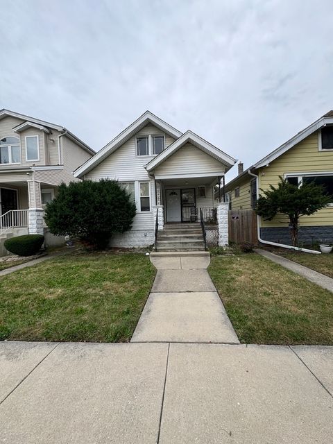 Photo of 10806 S Eggleston Avenue, Chicago, IL 60628 (MLS # 12518635)