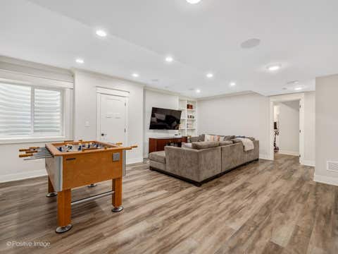 Tiny photo for 4517 Sherwood Avenue, Downers Grove, IL 60515 (MLS # 12729986)