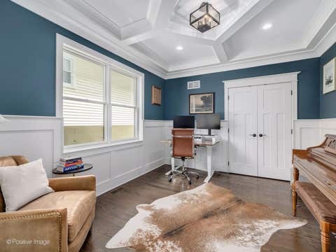 Tiny photo for 4517 Sherwood Avenue, Downers Grove, IL 60515 (MLS # 12729986)