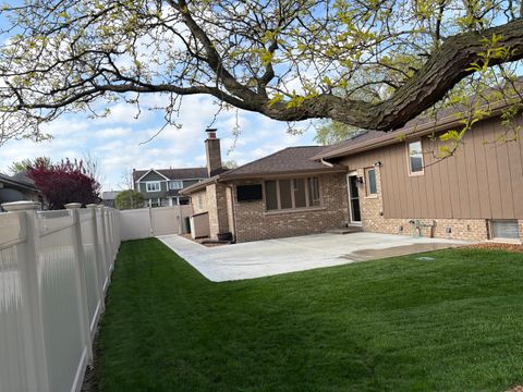 Tiny photo for 8320 Heather Lane, Tinley Park, IL 60477 (MLS # 12608082)