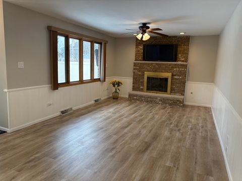 Tiny photo for 8320 Heather Lane, Tinley Park, IL 60477 (MLS # 12608082)