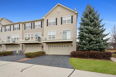 Tiny photo for 760 Lambert Lane #96-1, Bartlett, IL 60103 (MLS # 12685995)