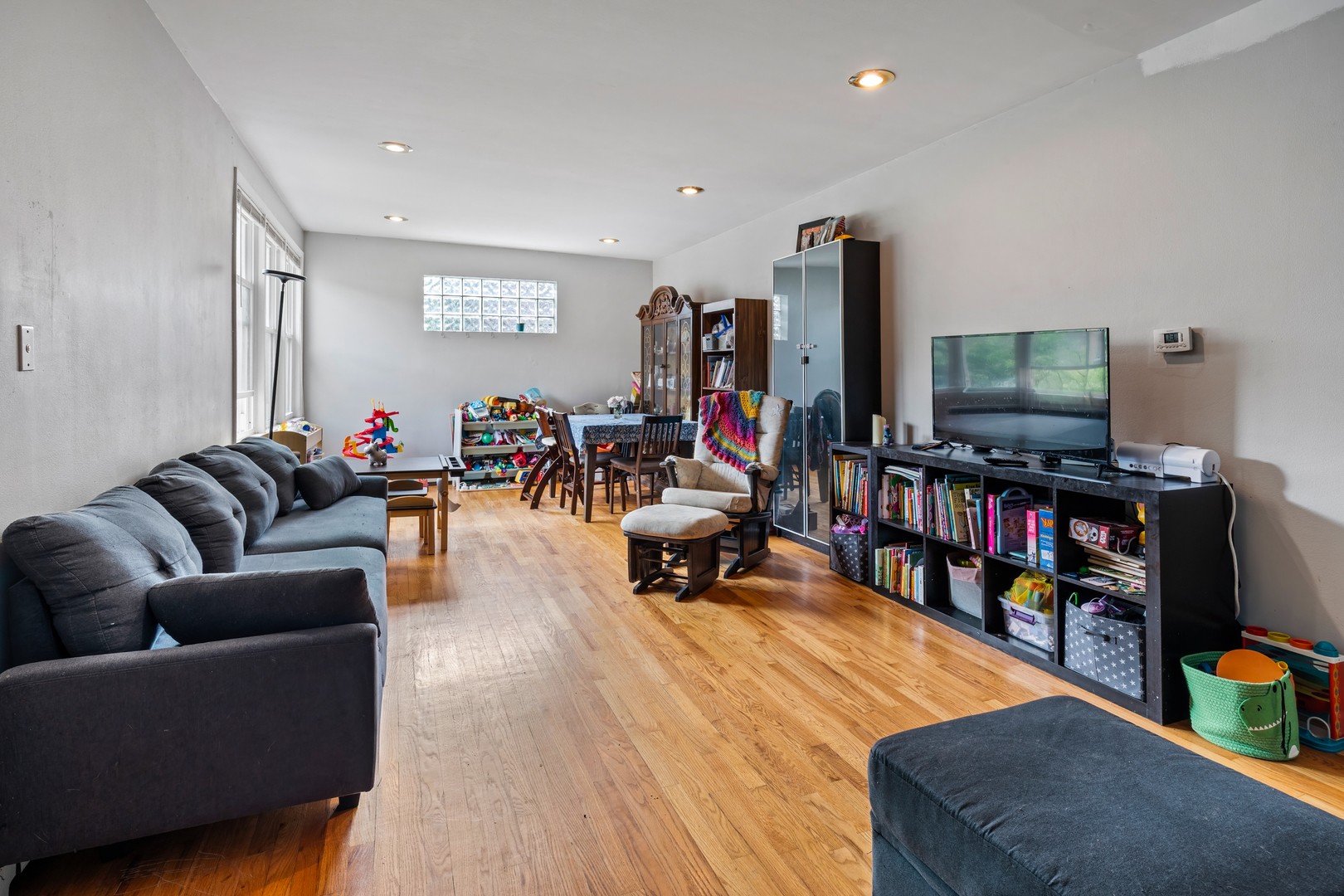 1536 W Pratt Boulevard 3D
