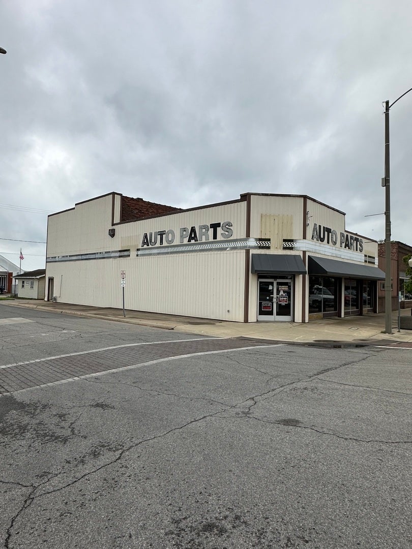 1 West Main Street