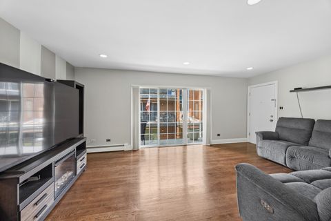 Tiny photo for 6255 S Mason Avenue #2A, Chicago, IL 60638 (MLS # 12642208)