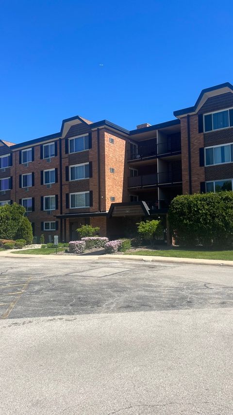 Photo of 1227 S Old Wilke Road #406, Arlington Heights, IL 60005 (MLS # 12652289)