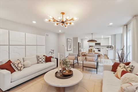 Tiny photo for 136 Piper Glen Avenue, Oswego, IL 60543 (MLS # 12588641)