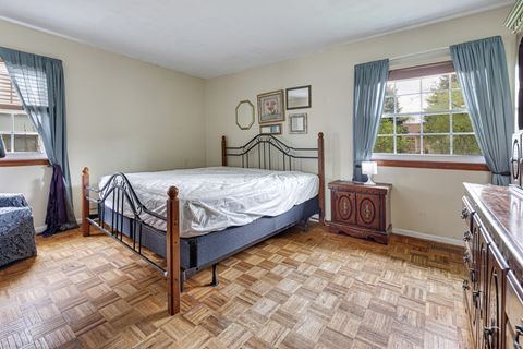 Tiny photo for 33 Walpole Road, Elk Grove Village, IL 60007 (MLS # 12629092)