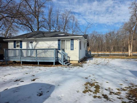 Photo of 2709 N River Isle Road, Momence, IL 60954 (MLS # 12569682)