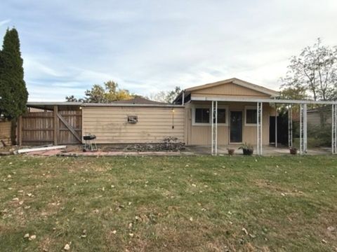 Tiny photo for 2732 Circle Drive, Markham, IL 60428 (MLS # 12512703)