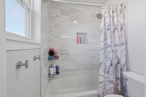 Tiny photo for 748 N Overlook Trail, Round Lake, IL 60073 (MLS # 12581877)