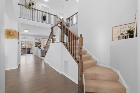 Tiny photo for 748 N Overlook Trail, Round Lake, IL 60073 (MLS # 12581877)