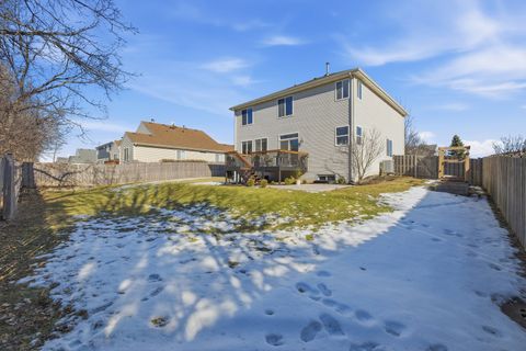 Tiny photo for 748 N Overlook Trail, Round Lake, IL 60073 (MLS # 12581877)