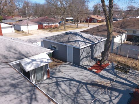 A home in Dolton