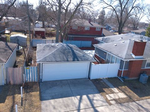 A home in Dolton
