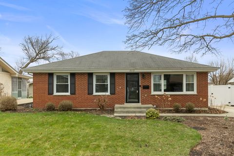 Photo of 313 N Lombard Avenue, Lombard, IL 60148 (MLS # 12601157)