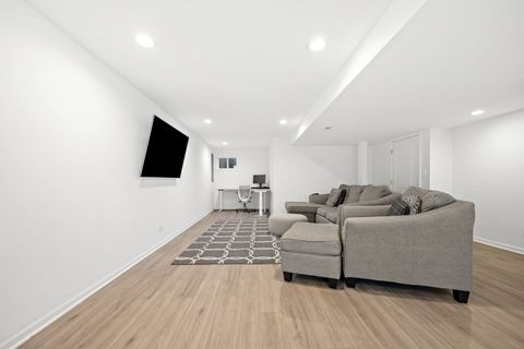 Tiny photo for 8724 Coventry Drive, Woodridge, IL 60517 (MLS # 12605082)