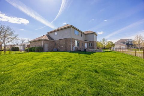 Tiny photo for 8724 Coventry Drive, Woodridge, IL 60517 (MLS # 12605082)