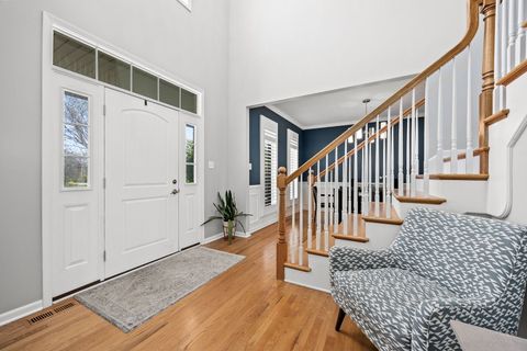 Tiny photo for 8724 Coventry Drive, Woodridge, IL 60517 (MLS # 12605082)