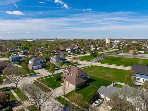 Tiny photo for 8724 Coventry Drive, Woodridge, IL 60517 (MLS # 12605082)