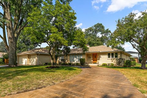 9542 Parkside Avenue Oak Lawn IL 60453