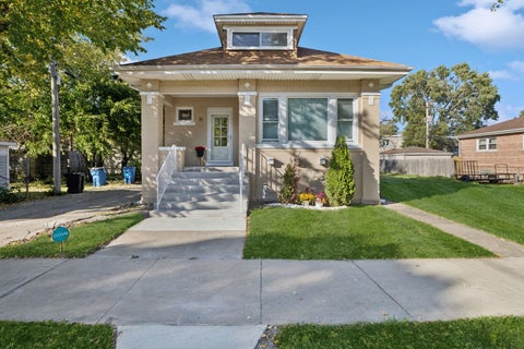 Photo of 16 E 120th Street, Chicago, IL 60628 (MLS # 12782487)