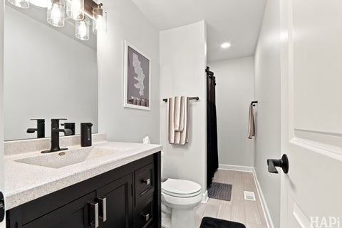 Tiny photo for 2321 Carriage Lane, Lindenhurst, IL 60046 (MLS # 12756968)