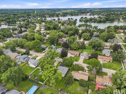 Tiny photo for 2321 Carriage Lane, Lindenhurst, IL 60046 (MLS # 12756968)