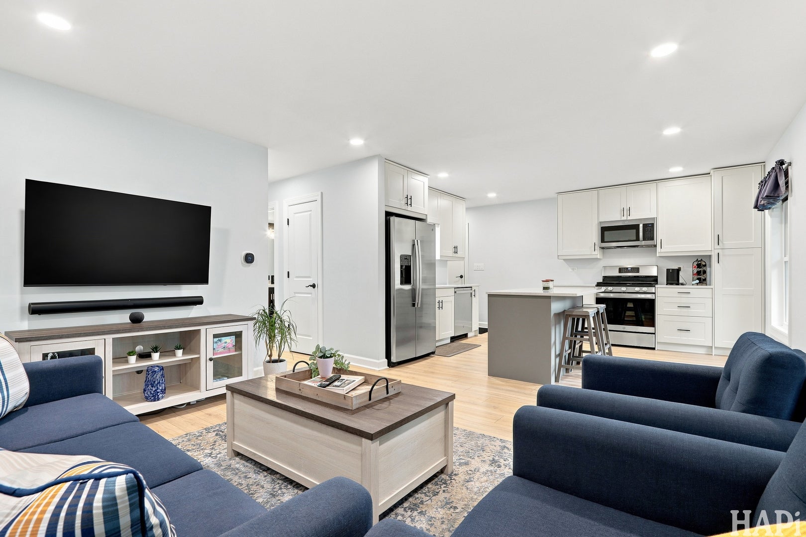2321 Carriage Lane