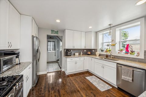 Tiny photo for 3647 Euclid Avenue, Berwyn, IL 60402 (MLS # 12621892)