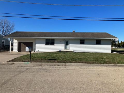 Photo of 302 W Meadow Street, Polo, IL 61064 (MLS # 12600049)