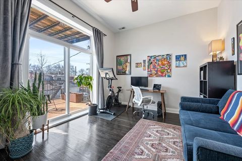 Tiny photo for 2527 W Chicago Avenue #2, Chicago, IL 60622 (MLS # 12583622)